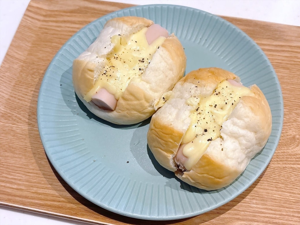 できあがった「ギョニソドッグ」