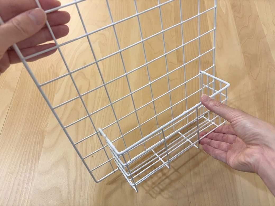 ワイヤーネットラックを取り付ける
