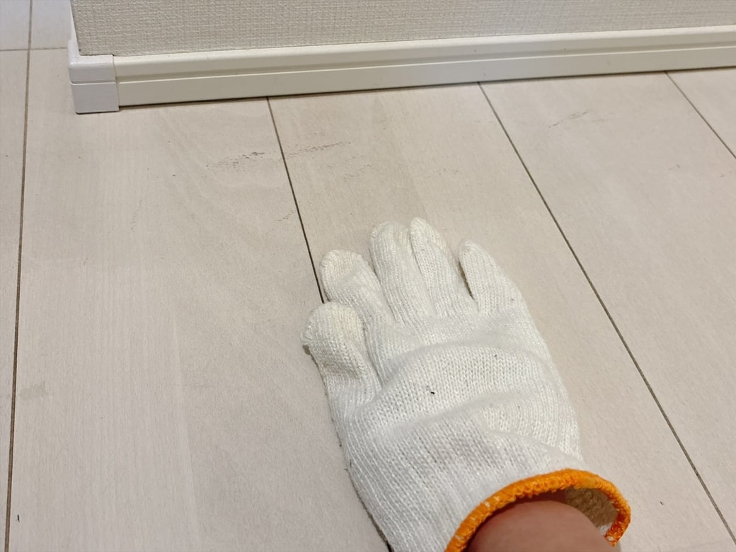 溝に入り込んだ汚れも、道具を使わずにしっかり落とせる