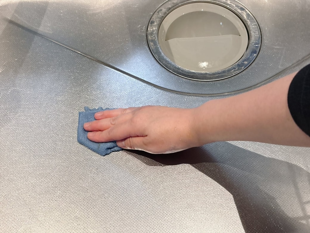 布で仕上げ拭きをしたら終了