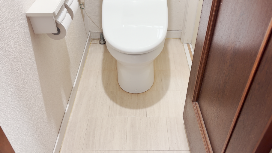 トイレの床