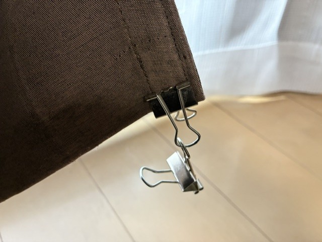 ダブルクリップをカーテンで活用