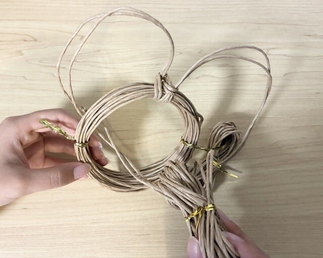 紙紐で鍋敷き作り