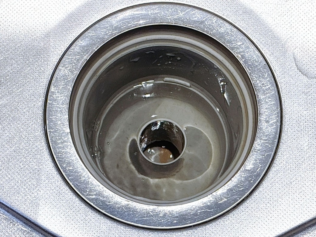 掃除後の排水口