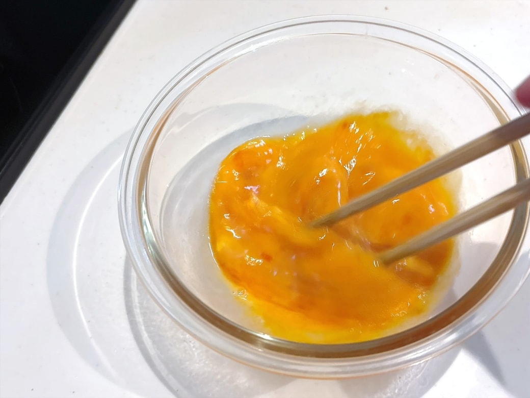 味にムラが出ないよう、ケチャップを加えたらよく混ぜ