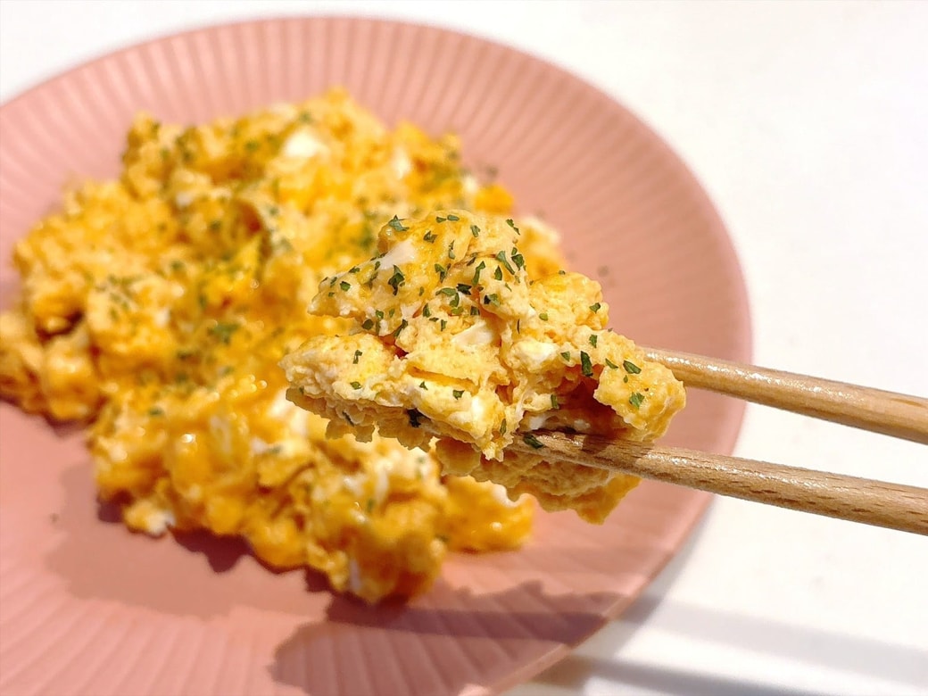 甘酸っぱさをほんのりと感じる