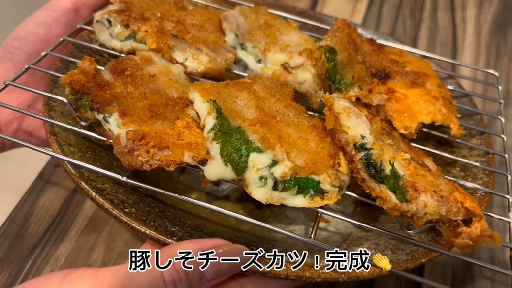盛り付けて完成