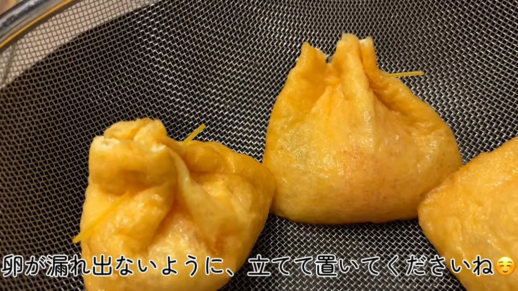 パスタで留めて立てて置く