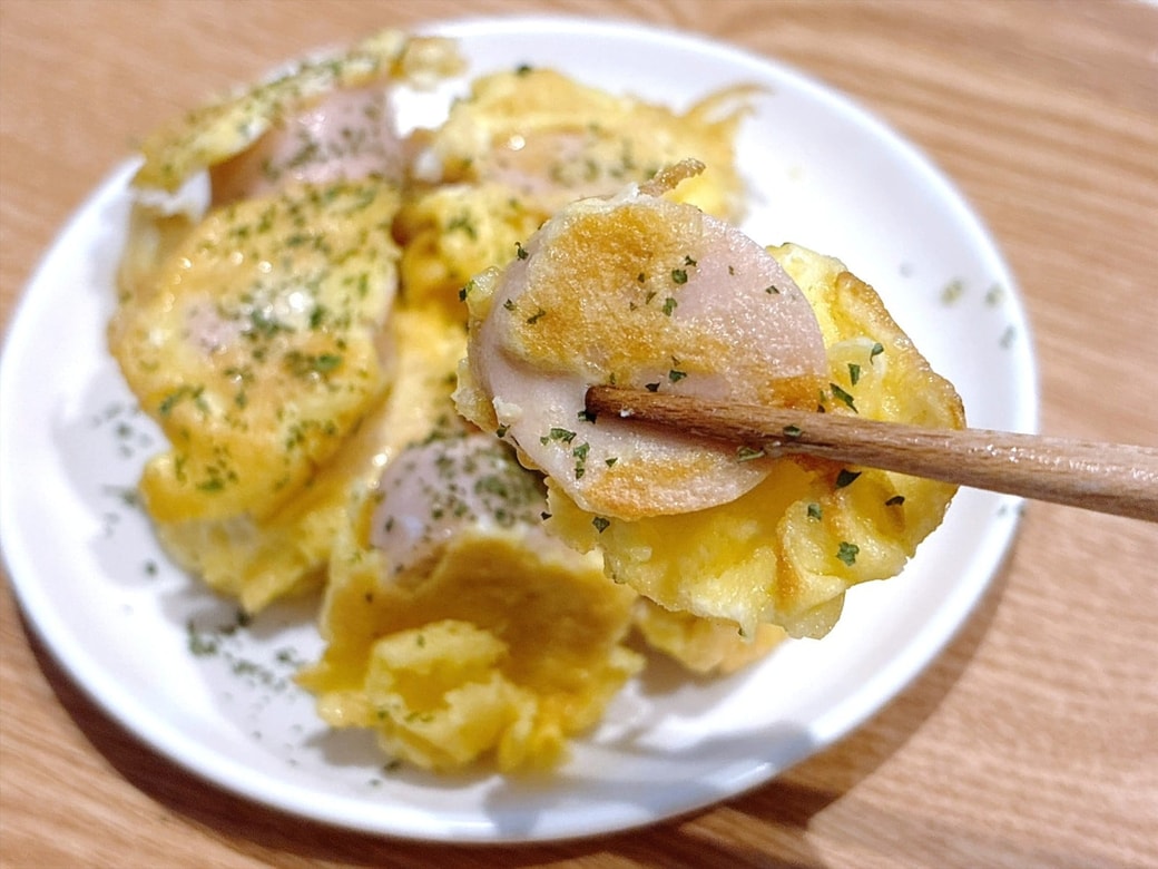 魚肉ソーセージ自体に塩気があるので、味つけをしなくてもOK