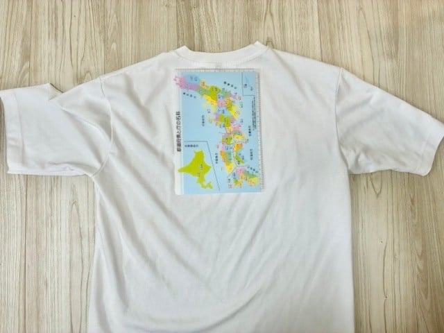 服をきれいにたたむアイテムに変身