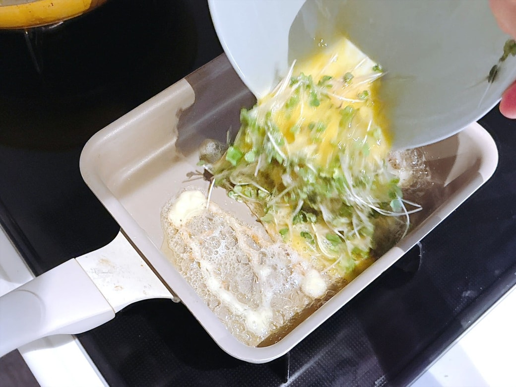 https://image.saita-puよく熱したら、卵液を流しよく熱したら、卵液を流し入れる