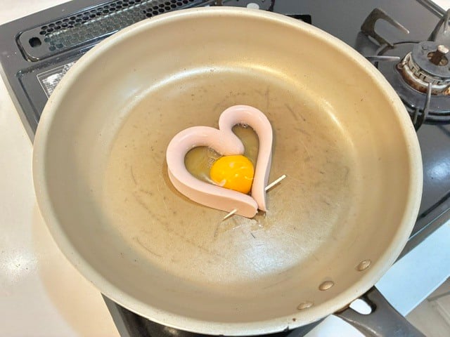 卵を入れる